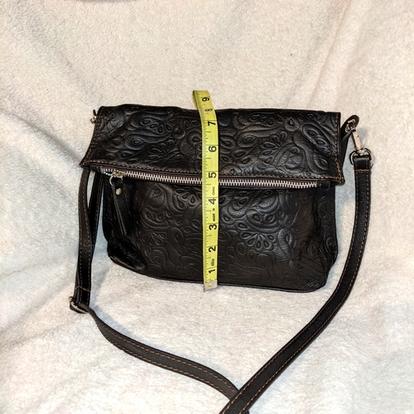 Chocolate Brown Tooled Italian Leather Fold-over Crossbody‎ Purse - Picture 10 of 12